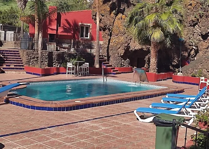 Con Piscina Apartman *