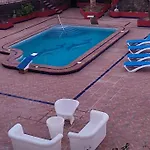 Con Piscina Apartment *